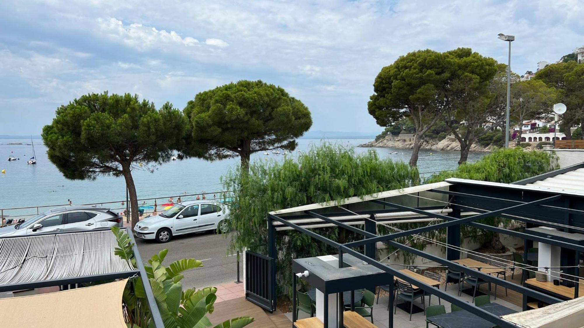 Precioso Apartamento Moderno En Primera Linea Del Mar Roses Exteriér fotografie